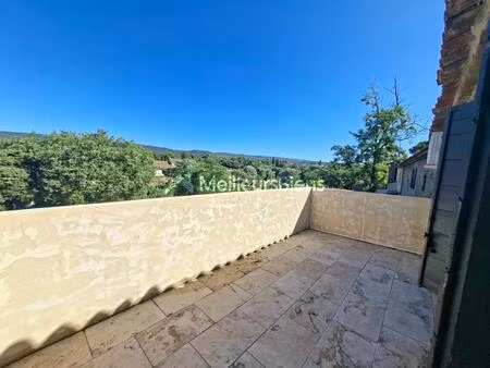 nouveauté à la vente – t3 rénové avec terrasse au calme