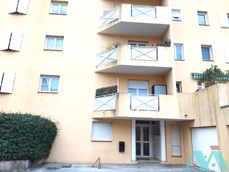 a louer - t3 avec balcon à vidauban