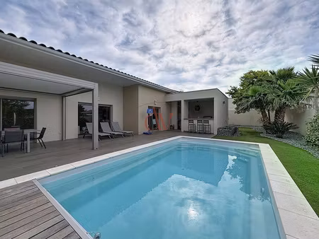 narbonne - villa contemporaine de plain pied avec piscine