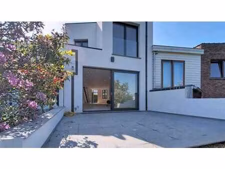 magnifique maison 3 ch entièrement rénovée