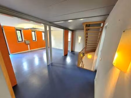 immeuble de bureaux à louer à sprimont