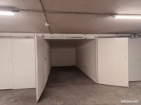 location box parking