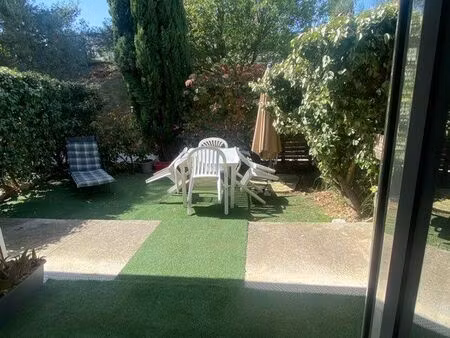 appartement t2 avec petit jardin en rdc