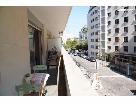 location appartement 33 m2 immeuble prépa trocadero