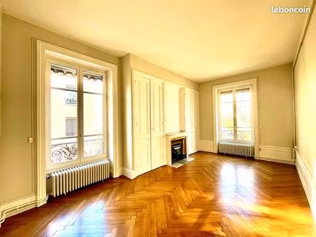 appartement 85 m² 2 pièce alcove vendome