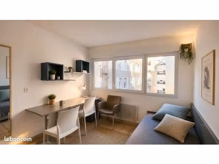 studio meublé 18 m² - marseille 3e