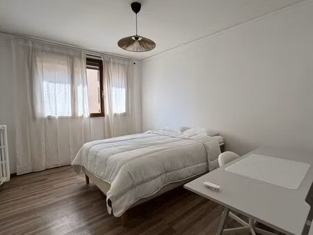 t3 69m2 location étudiante