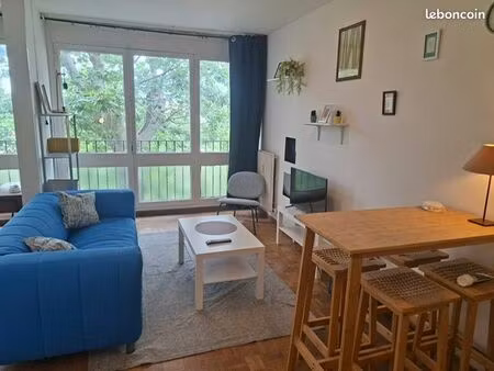 studio 1 pièce 35 m²