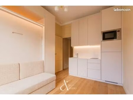 madeleine / opéra – pied-à-terre d’exception avec balcon