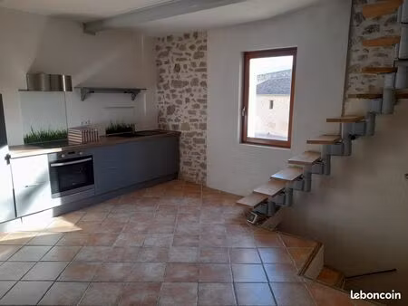 maison de village vue dégagée