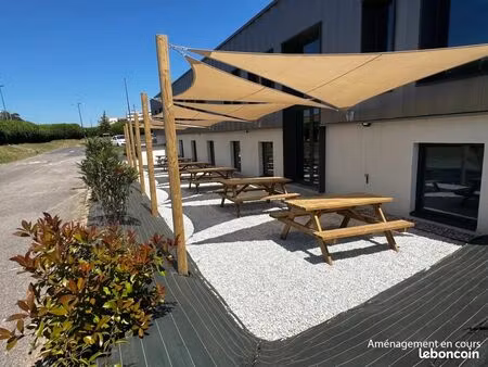 bureau privatif 25 m² – jusqu'à 6 postes – 600 ht/mois tout inclus