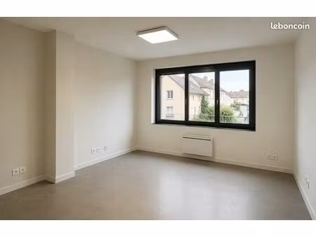 bureau/local professionnel à louer - 22m2 - disponible prochainement