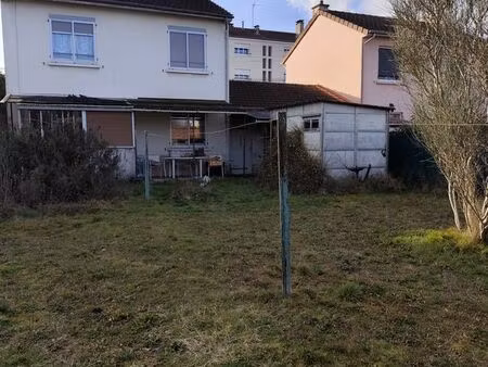 maison proches des écoles  dans un quartier calme