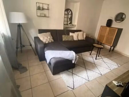 maison de village t3 à greasque
