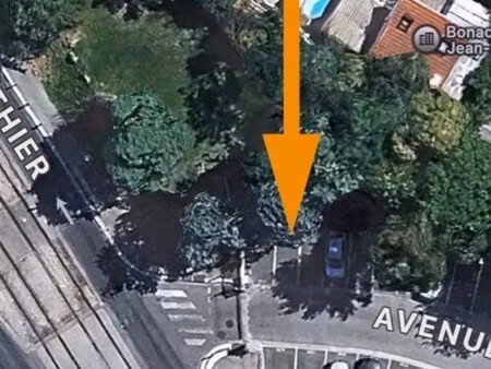 place de parking extérieure - la grognarde 13011