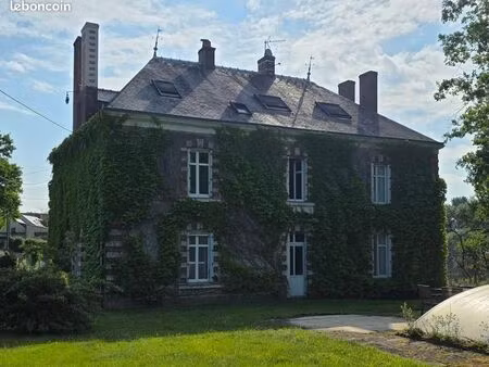 propriété 10 pièces 245 m²