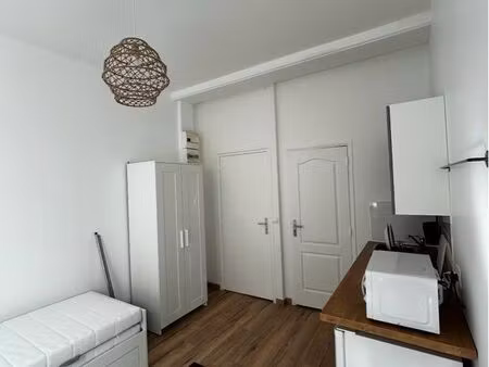 studio 15 m2 - bas croix rousse