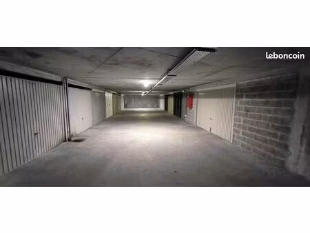 box/parking secteur hopital croix rousse