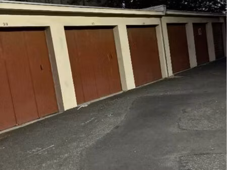 garage /box fermé