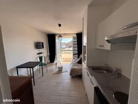 studio 1 pièce 19 m²