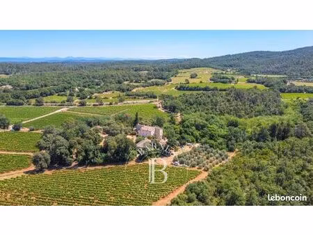 propriété 20 pièces 1040 m²