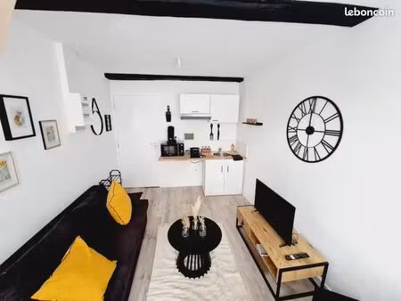duplex t2 moyenne duree en plein coeur d'avesnes sur helpe