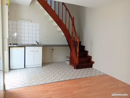 mansle-t2- duplex tout à pied