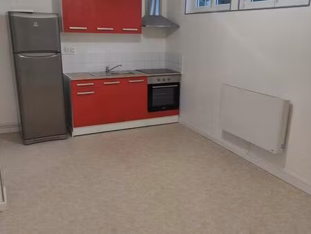 appartement à louer ■immeuble calme.■pas de garage  ni de terrain.■classe énergétique : c■