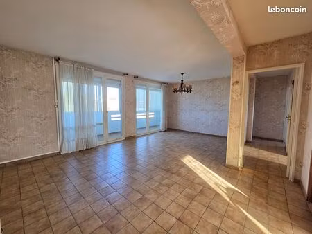 appartement 3 pièces 67 m²