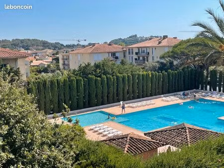 saint tropez studio 4p août vue mer