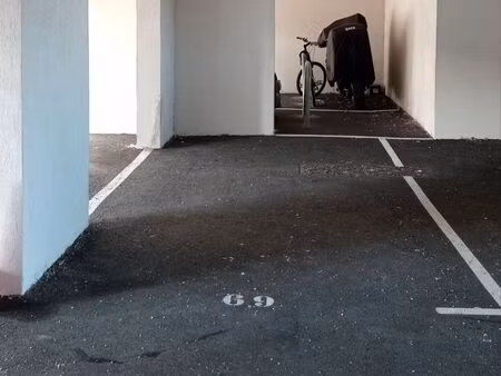 stationnement à vendre à hyères