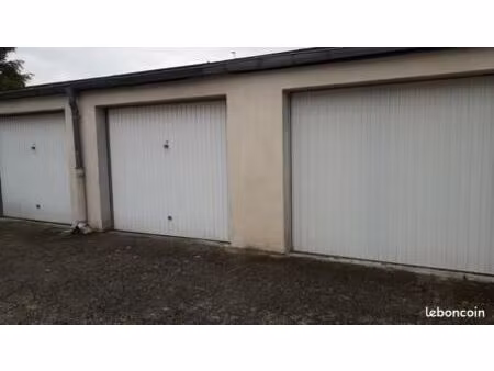 garage quartier saint-jean 20m2