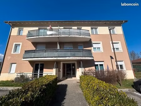 t2 bis loué résidence le verger