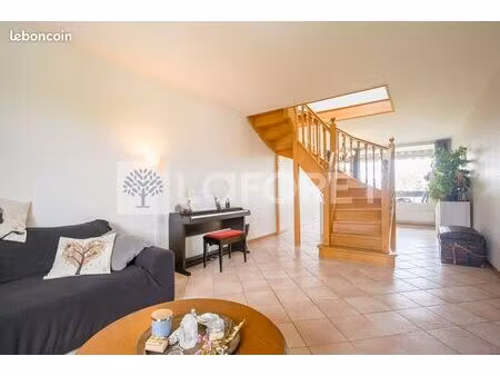 duplex 5 pièces 125 m²