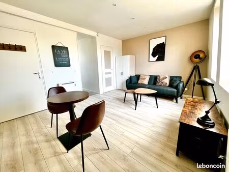 studio meublé