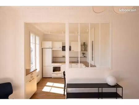 appartement d’architecte baigné de lumière – 3 chambres – porte de vincennes