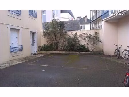 place de parking sécurisée mangin / wattignies