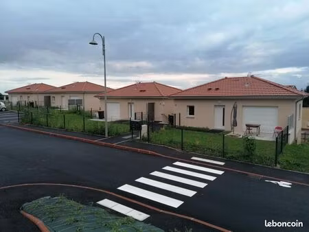 maison 3 pièces 64 m²