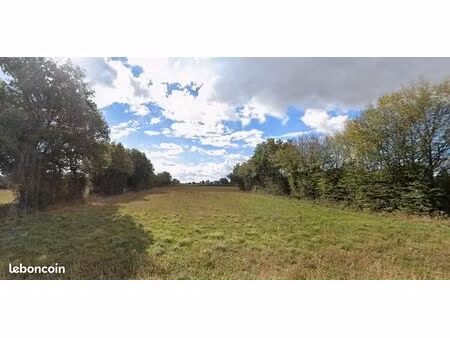terrain 795 m² condeissiat