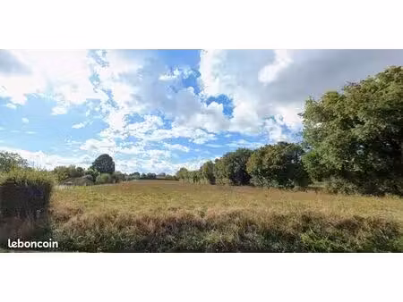 terrain 850 m² condeissiat
