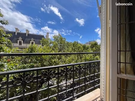 appartement 4 pièces 143 m²