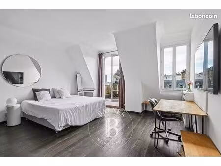 studio 1 pièce 27 m²