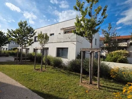 appartement t3 climatisé avec garage