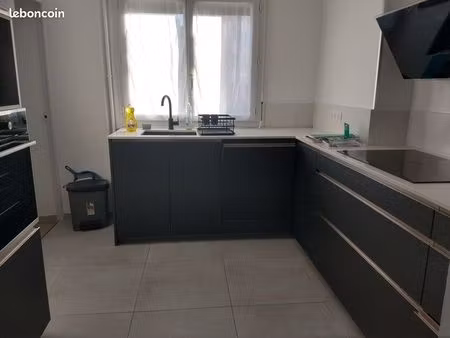 particulier loue t3 meublé centre ville de gap
