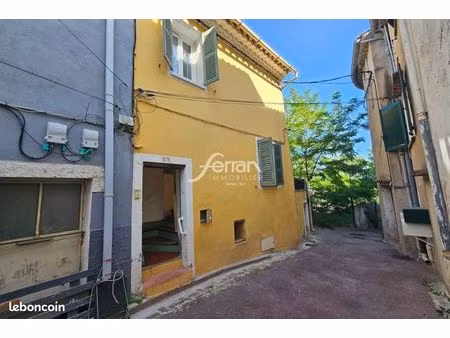 maison de village 2 pièces 51 m²