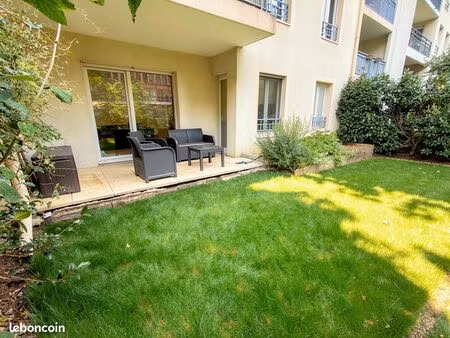 t2 50m² part dieu villette en rez-de-jardin orienté sud
