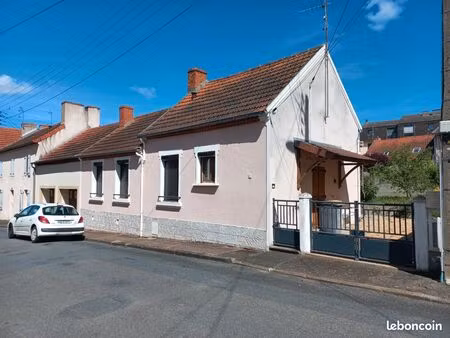 maison centre ville commentry