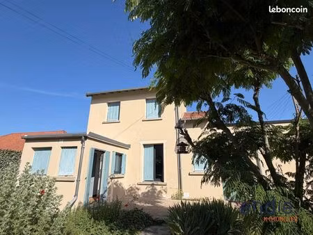 maison 7 pièces 111 m²