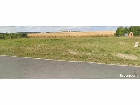 terrain 739 m² guignicourt