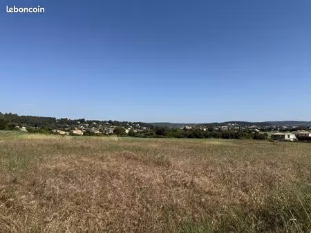 terrain 650 m² gardanne